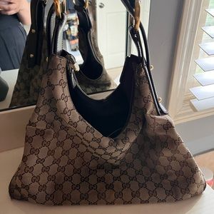 Gucci purse